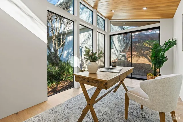 $1,475,000 | 24 Arroyo Lane, Novato, CA 94947