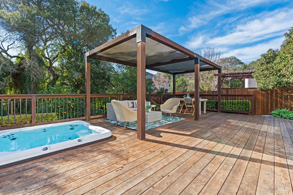 24 Arroyo Lane Novato, CA 94947 - Photo 30 of 37