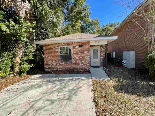 $1,520 | 1116 North 7th Avenue, Pensacola, FL 32503