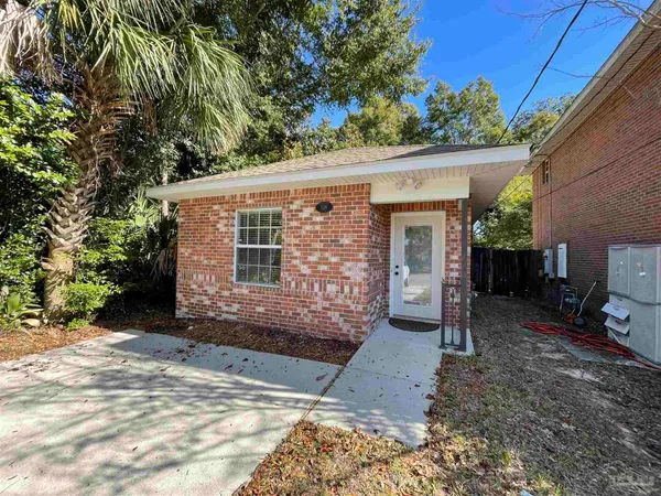 $1,520 | 1116 North 7th Avenue, Pensacola, FL 32503