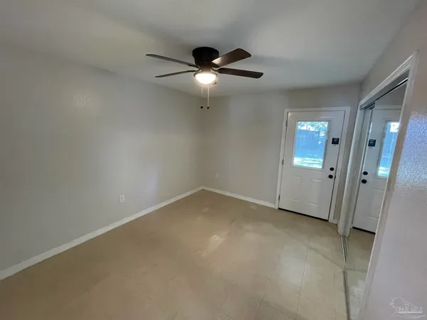 $1,520 | 1116 North 7th Avenue, Pensacola, FL 32503