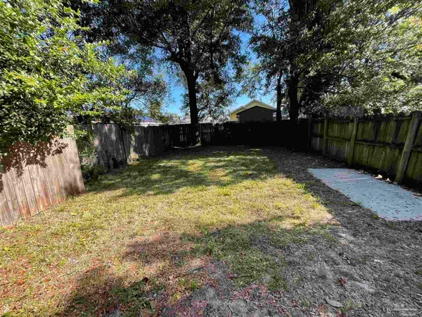 $1,520 | 1116 North 7th Avenue, Pensacola, FL 32503