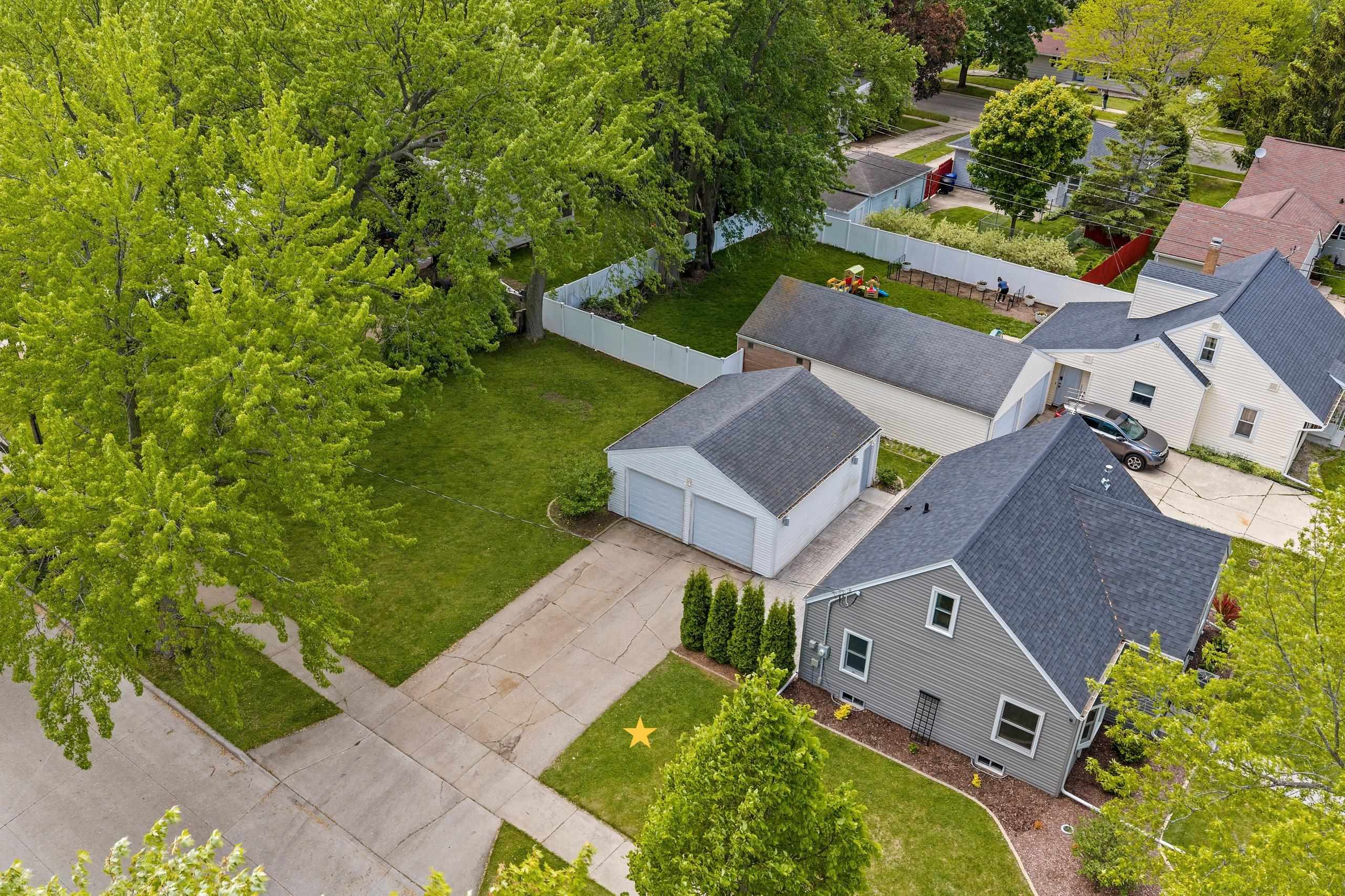 1405 West Brewster Street Appleton, WI 54914 - Photo 33 of 42