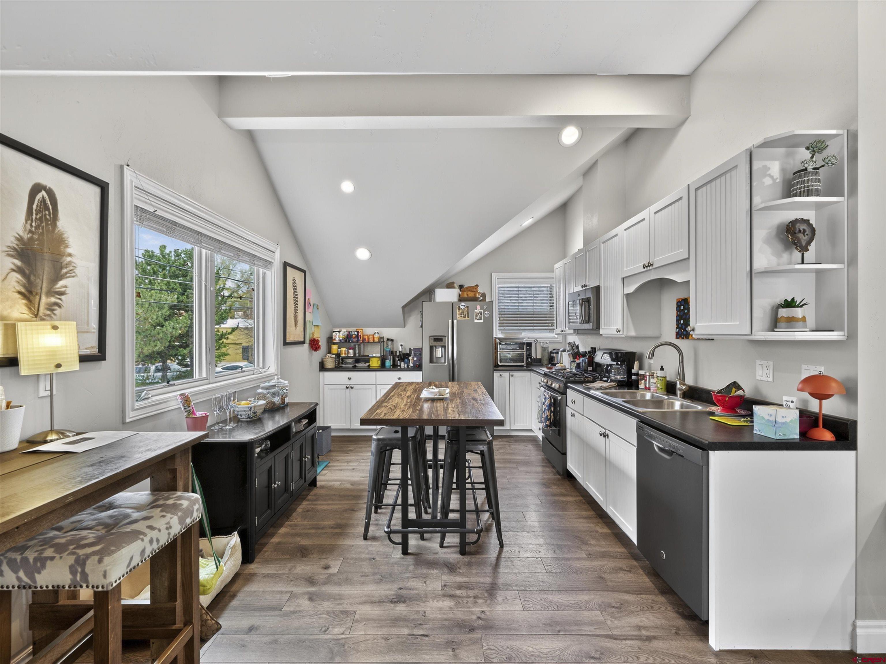 655 East 3rd Avenue Durango, CO 81301 - Photo 25 of 38 a kitchen with lots of counter top space