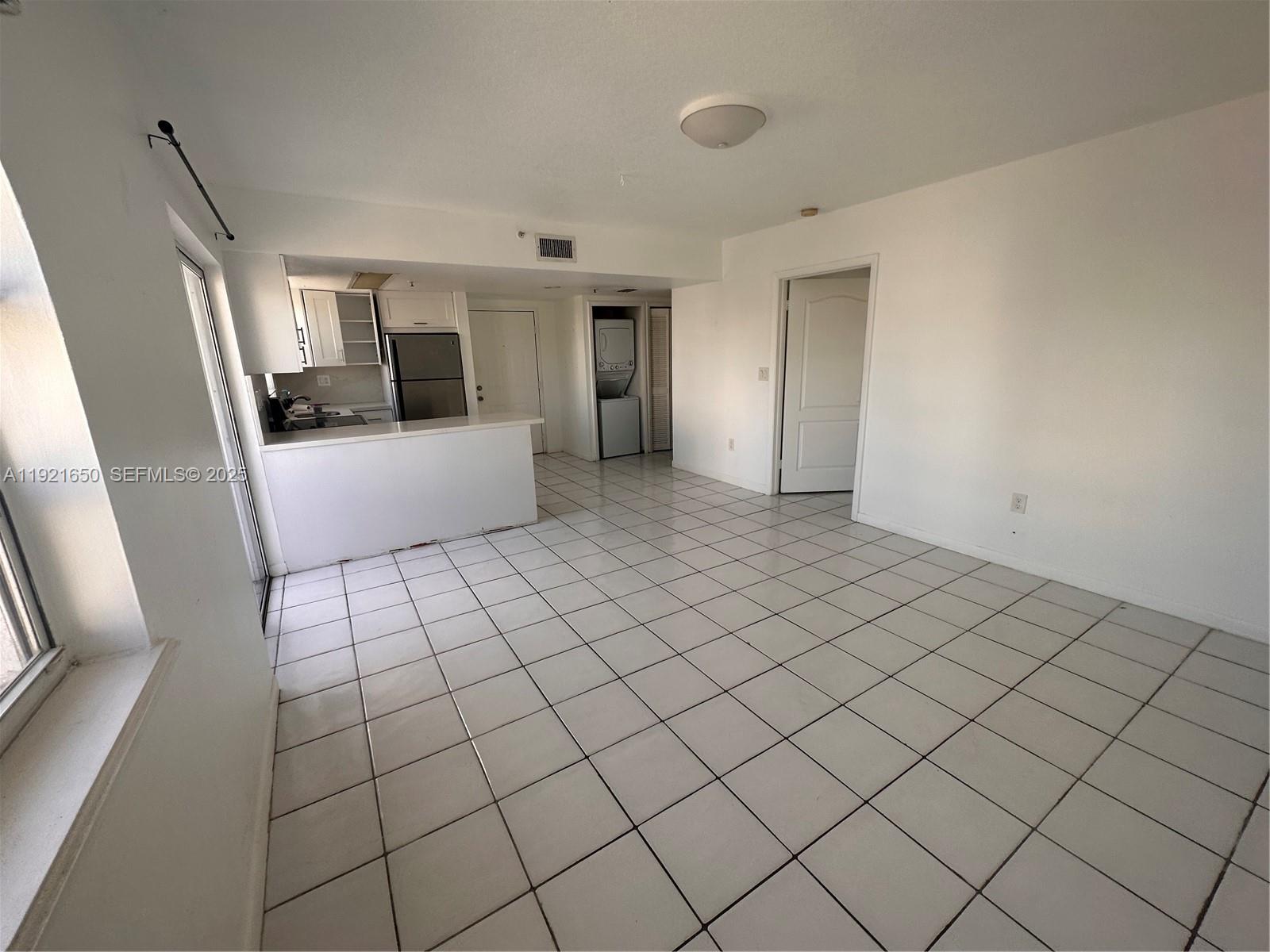 3052 Southwest 27th Avenue, Unit 301 Miami, FL 33133 - Photo 14 of 21