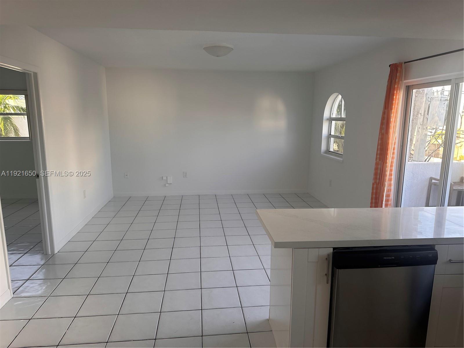 3052 Southwest 27th Avenue, Unit 301 Miami, FL 33133 - Photo 8 of 21