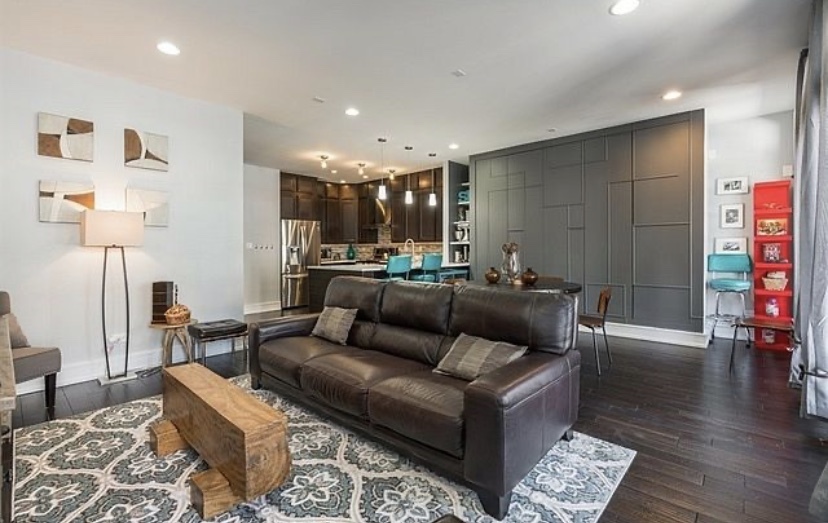 37 North Morgan Street, Unit 2 Chicago, IL 60607 - Photo 3 of 14 a living room with furniture and wooden floor