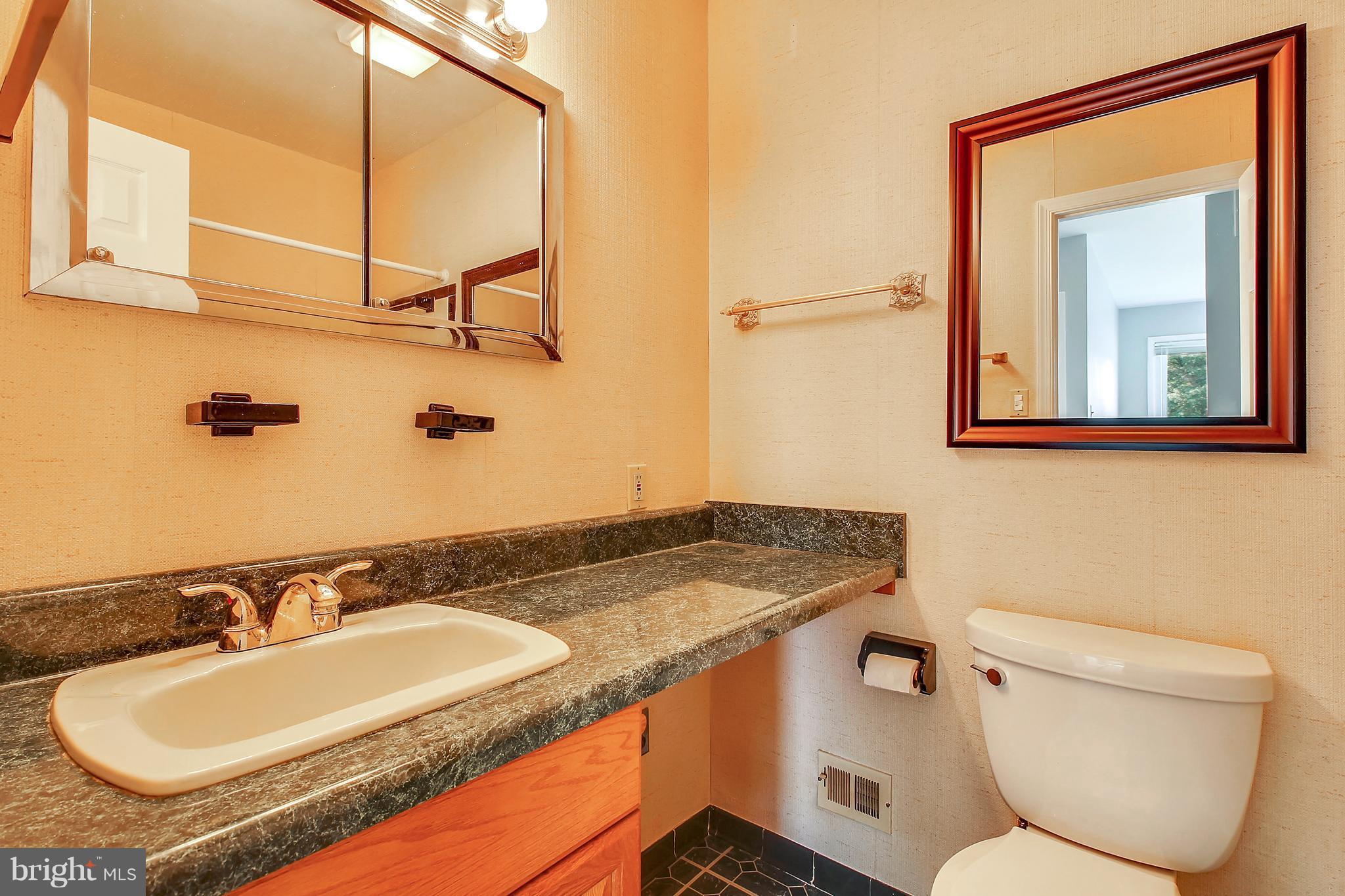 13406 Lydia Street Silver Spring, MD 20906 - Photo 16 of 30 2nd Bathroom