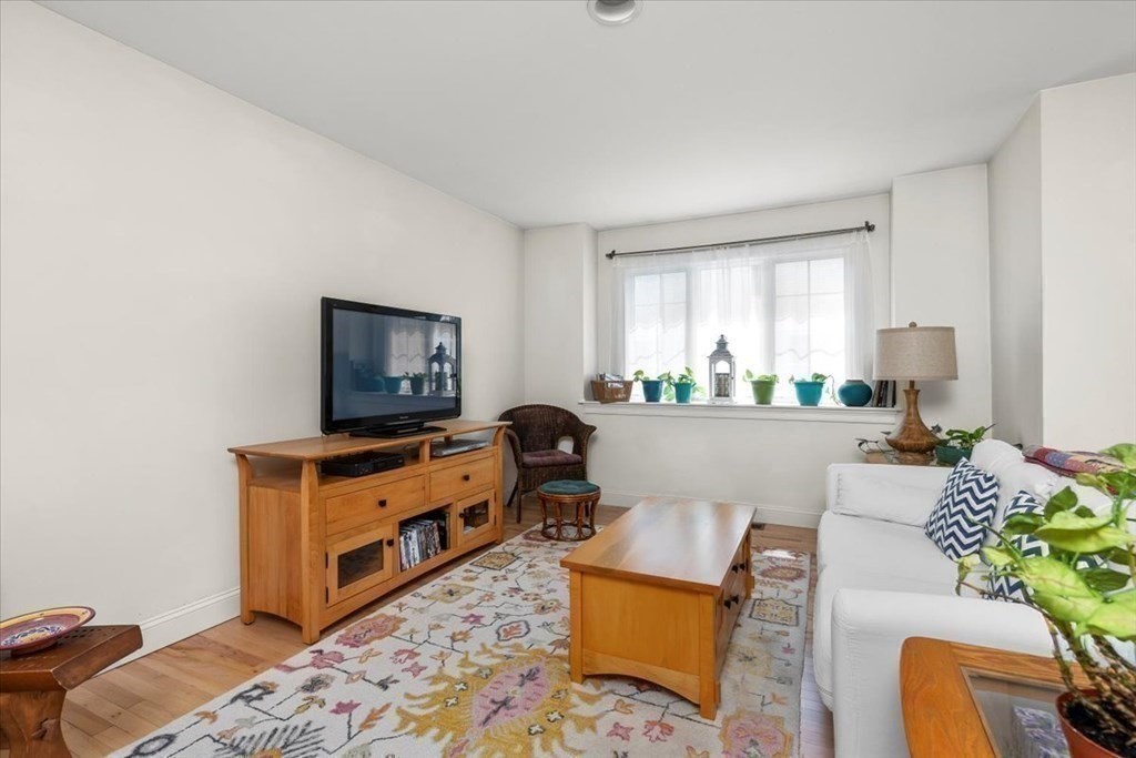 130 Turnpike Road, Unit 8 Chelmsford, MA 01824 - Photo 15 of 35