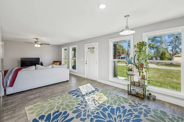 $289,999 | 829 Luttrell Avenue, Smithville, TN 37166