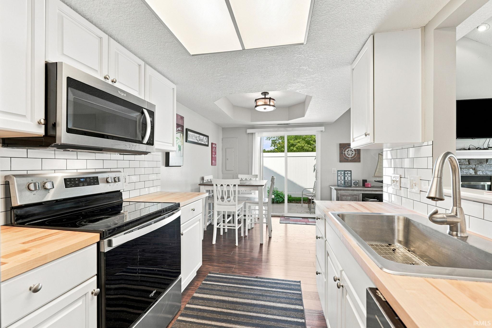 10035 Oak Trail Road Fort Wayne, IN 46825 - Photo 10 of 41