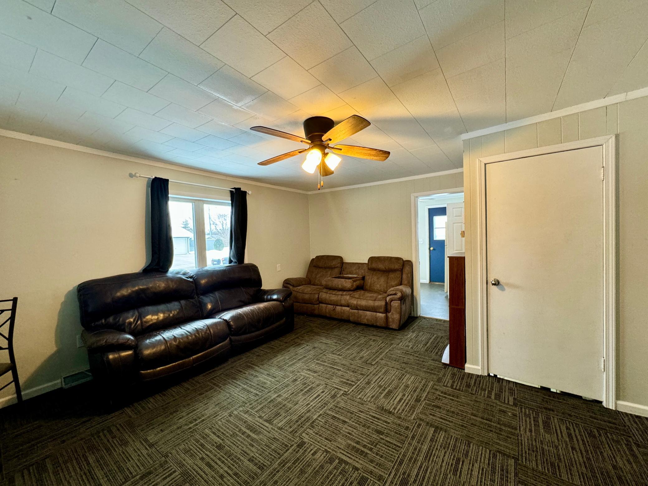 810 2nd Street Northeast Roseau, MN 56751 - Photo 7 of 18
