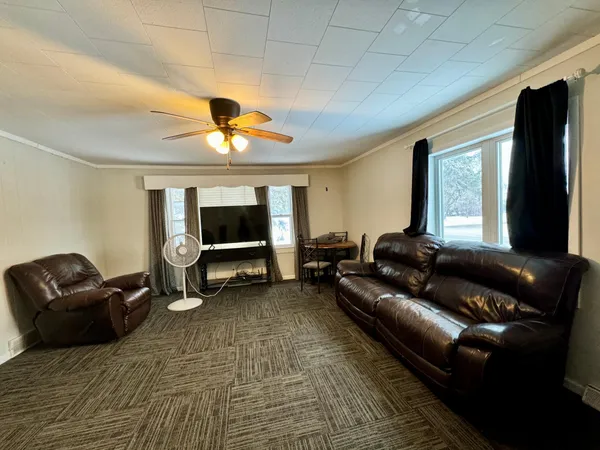 $109,900 | 810 2nd Street Northeast, Roseau, MN 56751