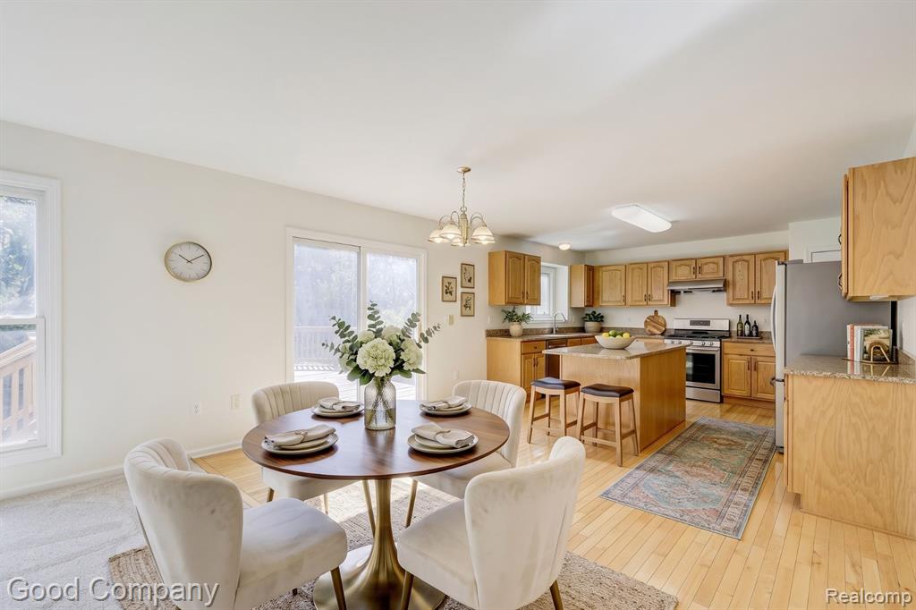 3526 Inverness Drive Rochester, MI 48306 - Photo 5 of 82