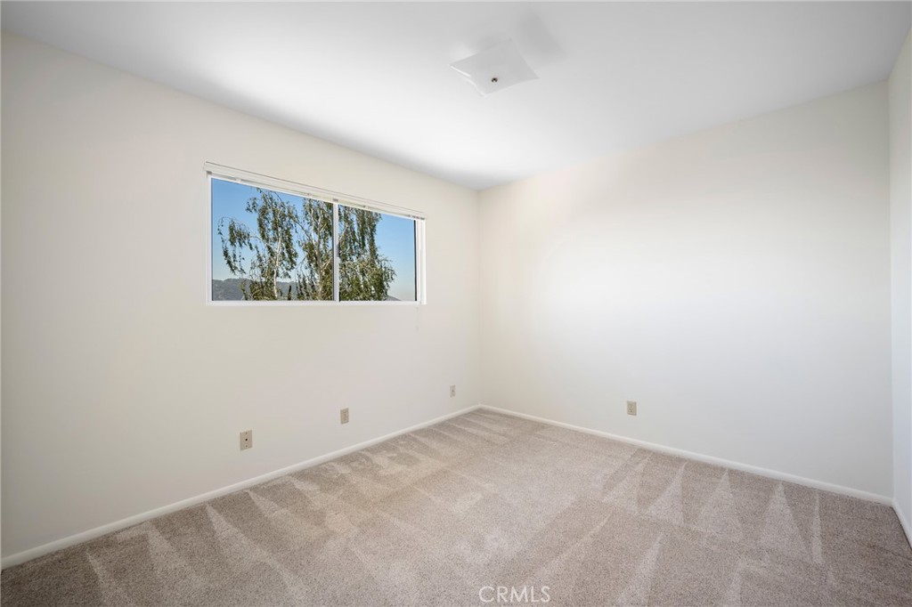 3404 Markridge Road La Crescenta, CA 91214 - Photo 31 of 67 Upstairs bedroom #2