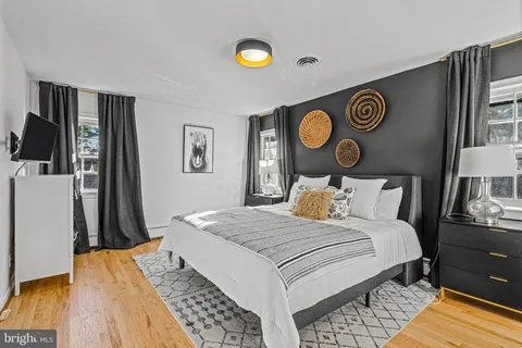 $799,900 | 601 Stratford Drive, Moorestown, NJ 08057