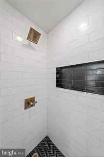 $799,900 | 601 Stratford Drive, Moorestown, NJ 08057