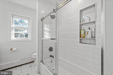 $799,900 | 601 Stratford Drive, Moorestown, NJ 08057