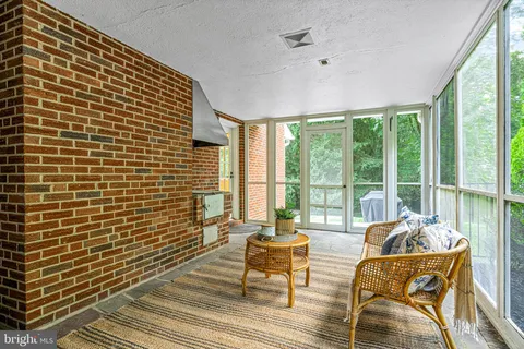 $799,900 | 601 Stratford Drive, Moorestown, NJ 08057