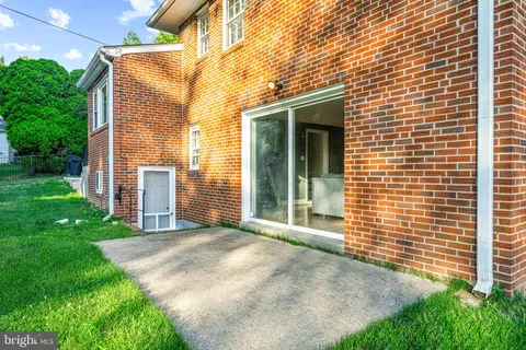 $799,900 | 601 Stratford Drive, Moorestown, NJ 08057