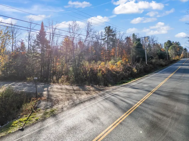 $589,000 | 10-56 C&e Bowdoin Way, New Gloucester, ME 04260