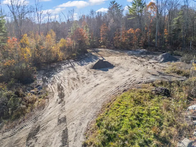 $589,000 | 10-56 C&e Bowdoin Way, New Gloucester, ME 04260