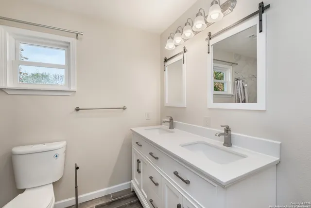 $1,650 | 127 Dartmoor Street, San Antonio, TX 78227