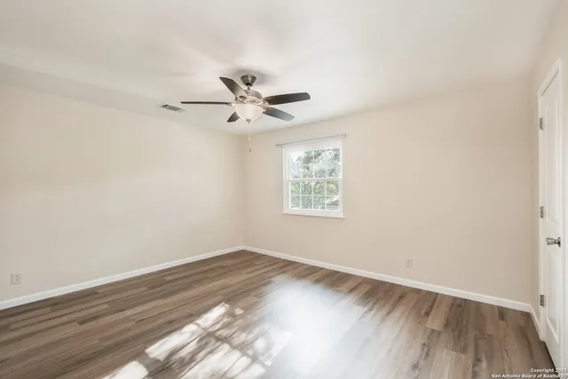 $1,650 | 127 Dartmoor Street, San Antonio, TX 78227