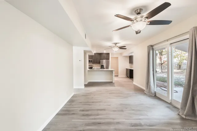 $1,650 | 127 Dartmoor Street, San Antonio, TX 78227