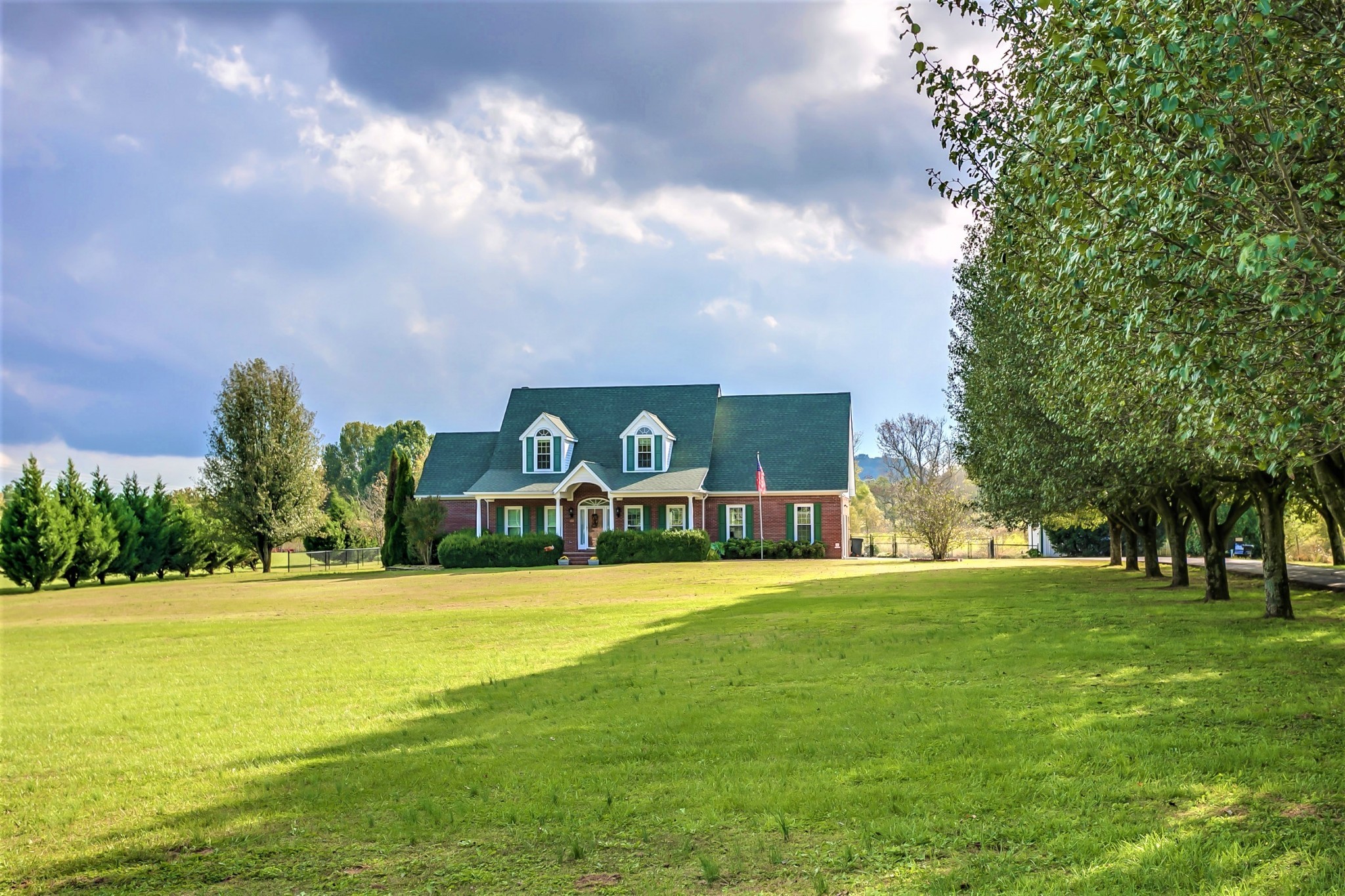 1287 Hardison Road Columbia, TN 38401 - Photo 1 of 55 Gallery Image 1