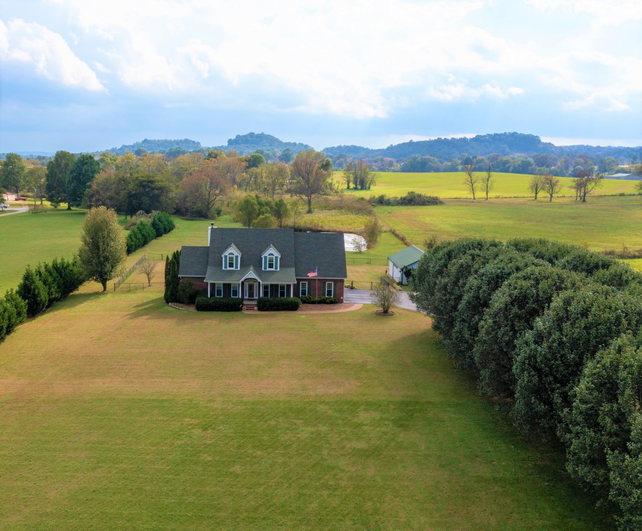 1287 Hardison Road Columbia, TN 38401 - Photo 5 of 55 Gallery Image 5