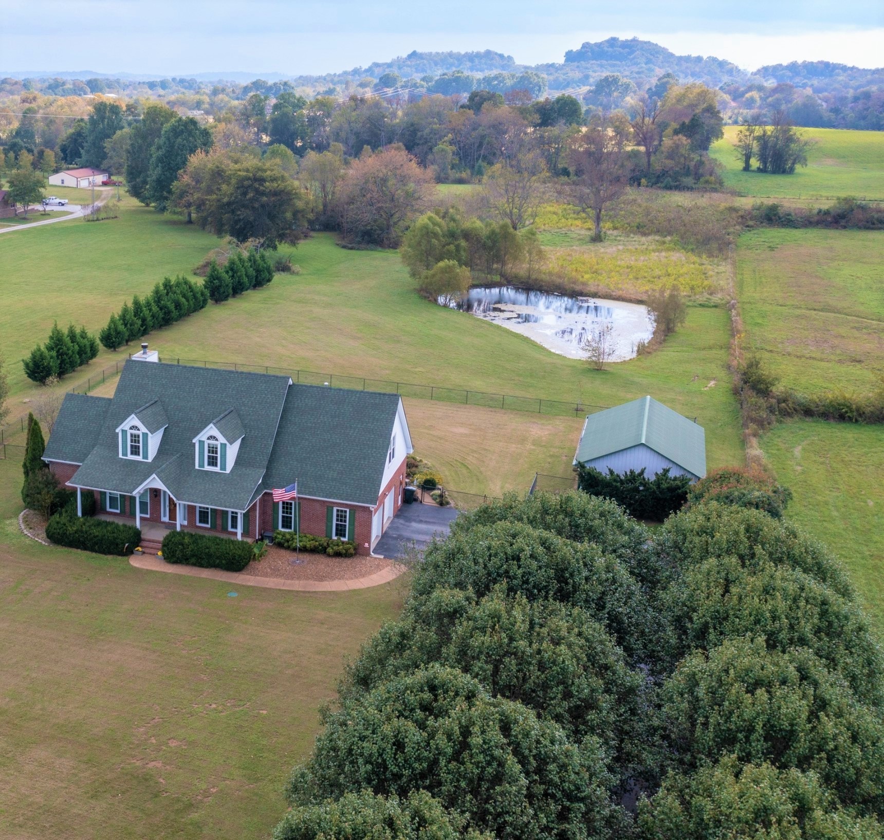 1287 Hardison Road Columbia, TN 38401 - Photo 6 of 55 Gallery Image 6