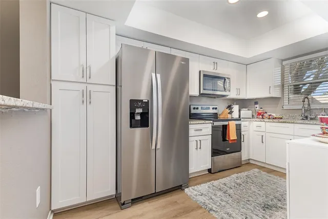 $230,000 | 5225 Imperial Lakes Boulevard, Unit 57, Mulberry, FL 33860