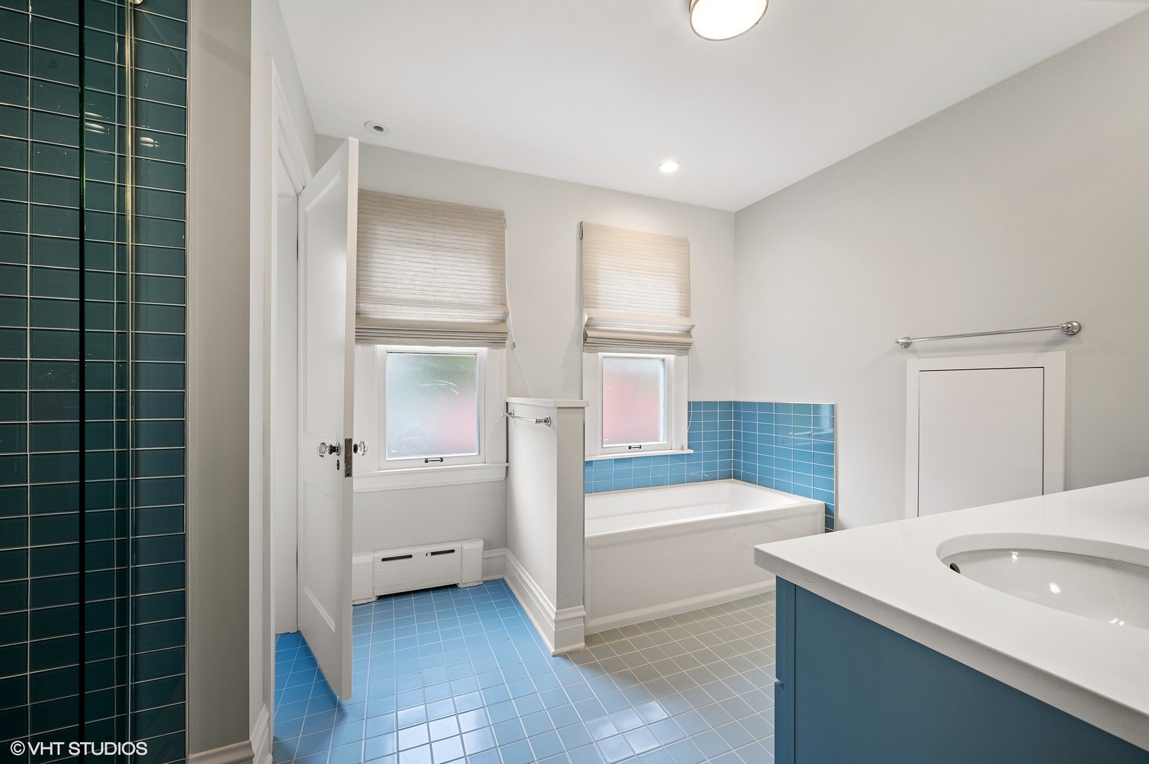 1002 Monroe Avenue River Forest, IL 60305 - Photo 21 of 31 a bathroom with a sink a toilet and shower
