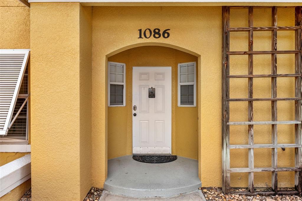 1086 Park Ridge Circle Kissimmee, FL 34746 - Photo 2 of 57 a view of a door of the house