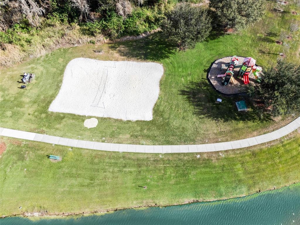 1086 Park Ridge Circle Kissimmee, FL 34746 - Photo 34 of 57 a view of swimming pool with a yard