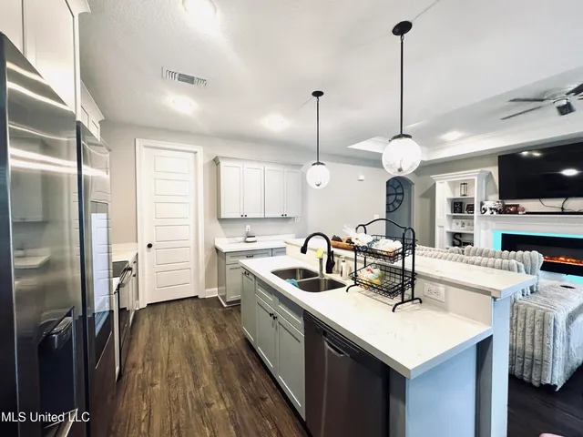 $279,000 | 14703 Audubon Lake Boulevard, Gulfport, MS 39503