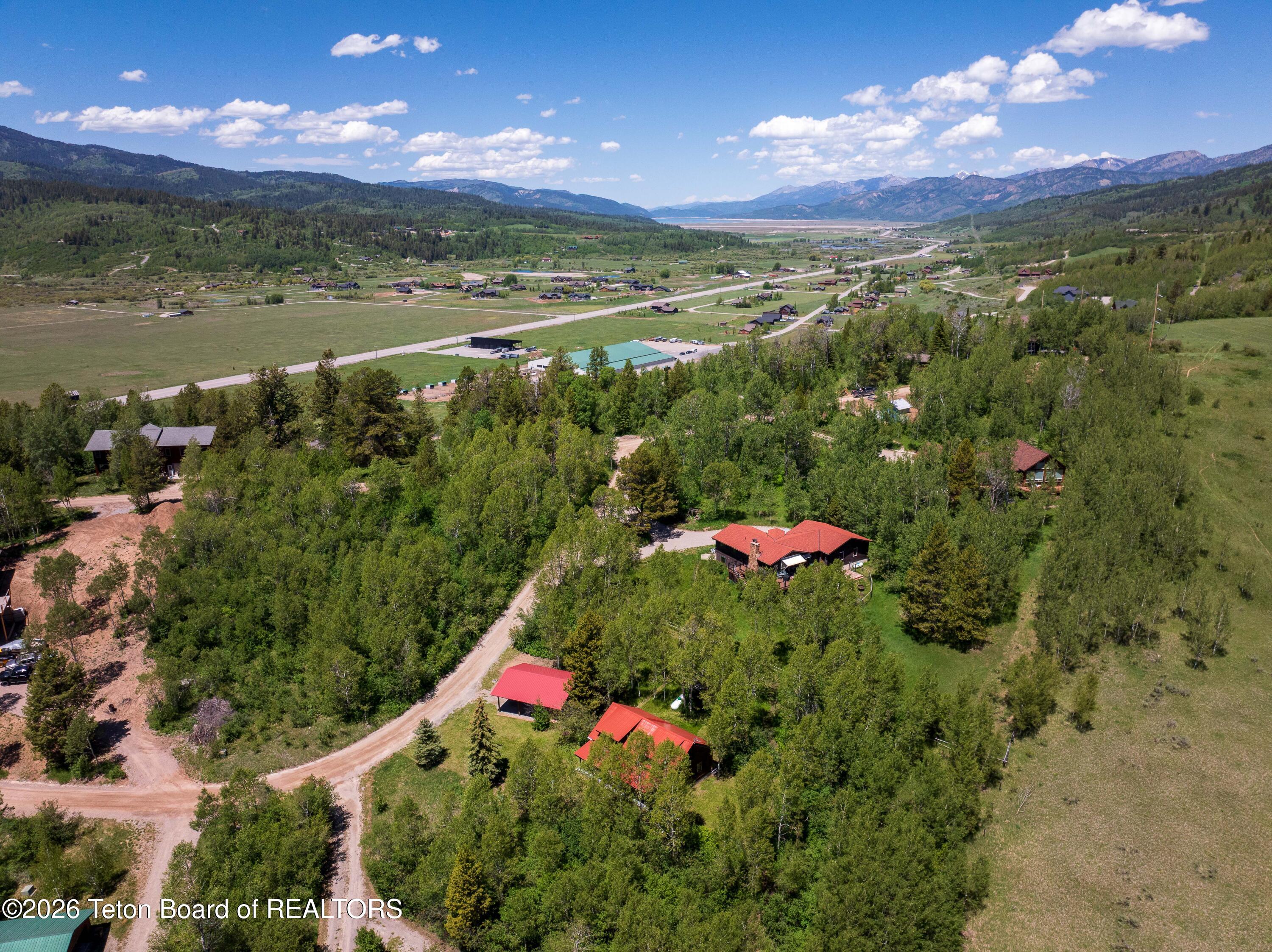 150 Chokecherry Drive Alpine, WY 83128 - Photo 32 of 53 150 Chokecherry_0381_D