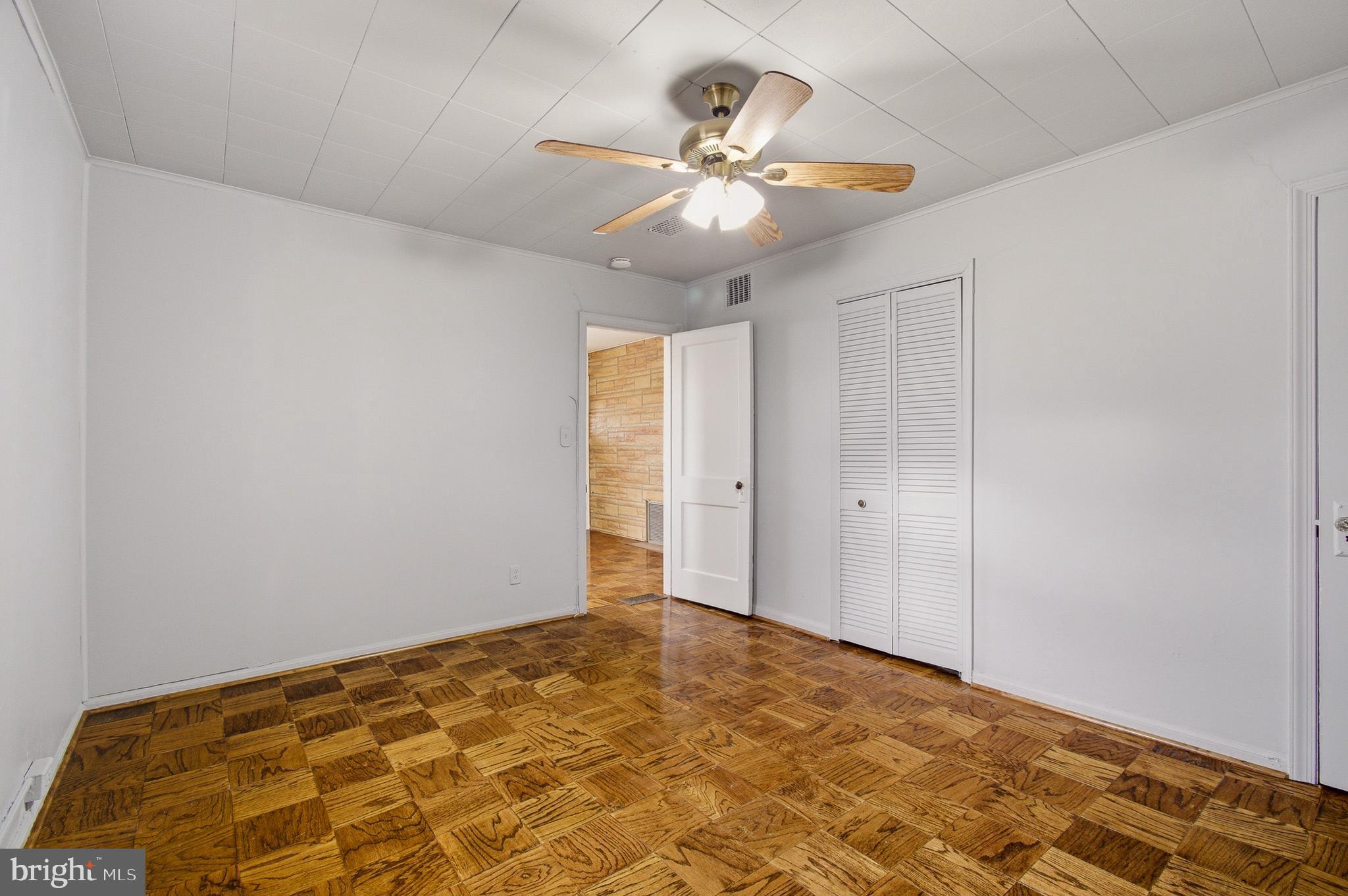 7726 Emerson Road Hyattsville, MD 20784 - Photo 13 of 66