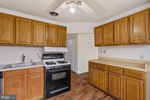 $344,900 | 7726 Emerson Road, Hyattsville, MD 20784