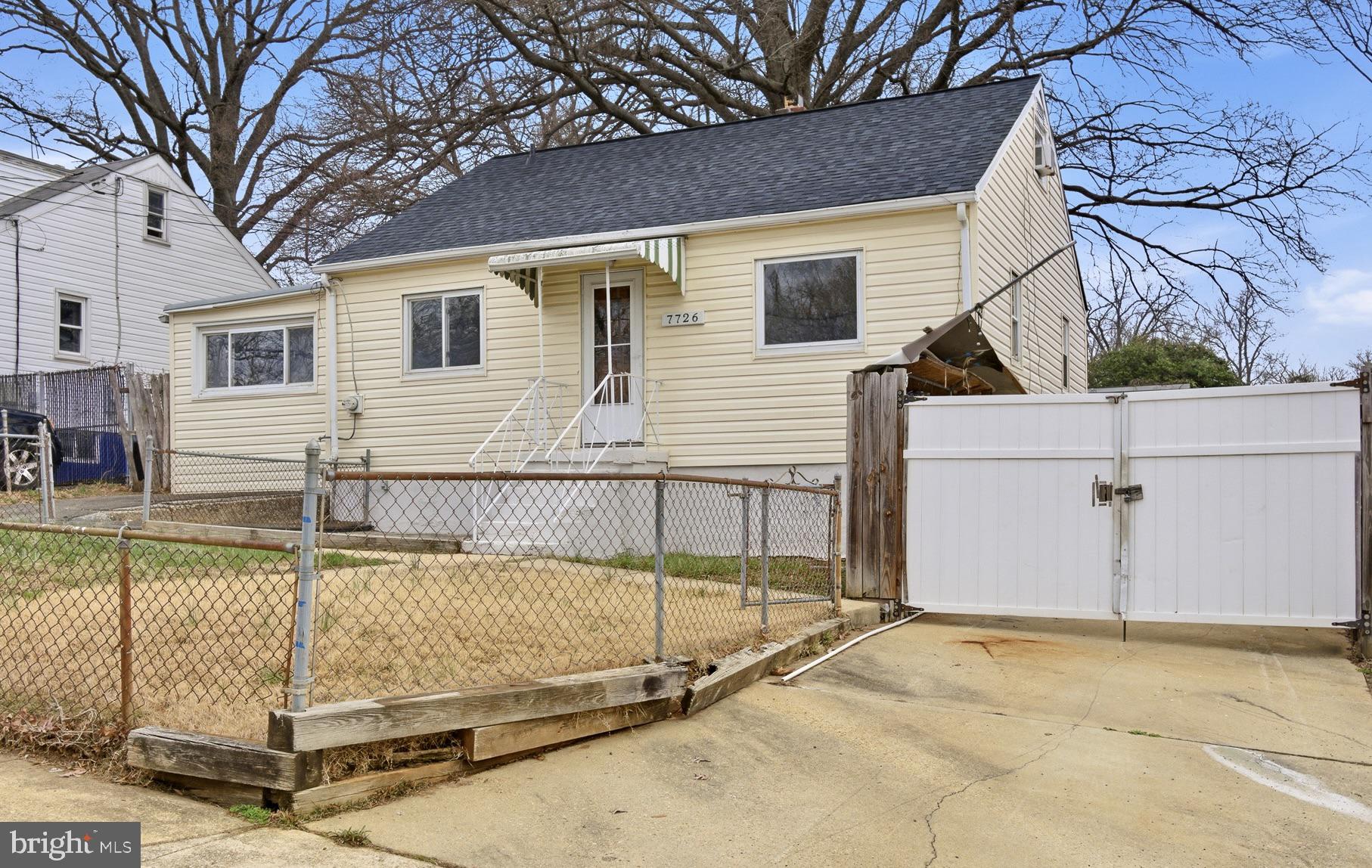 7726 Emerson Road Hyattsville, MD 20784 - Photo 2 of 66