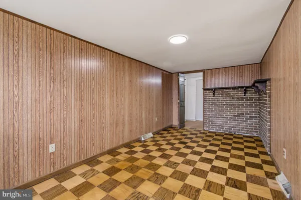 $344,900 | 7726 Emerson Road, Hyattsville, MD 20784