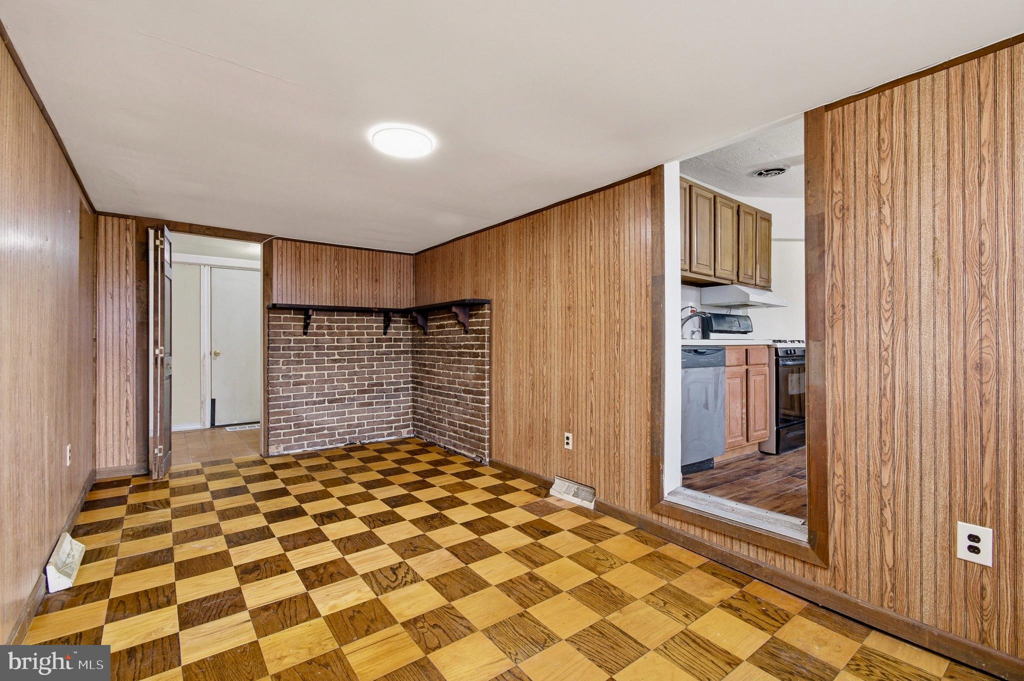 7726 Emerson Road Hyattsville, MD 20784 - Photo 26 of 66