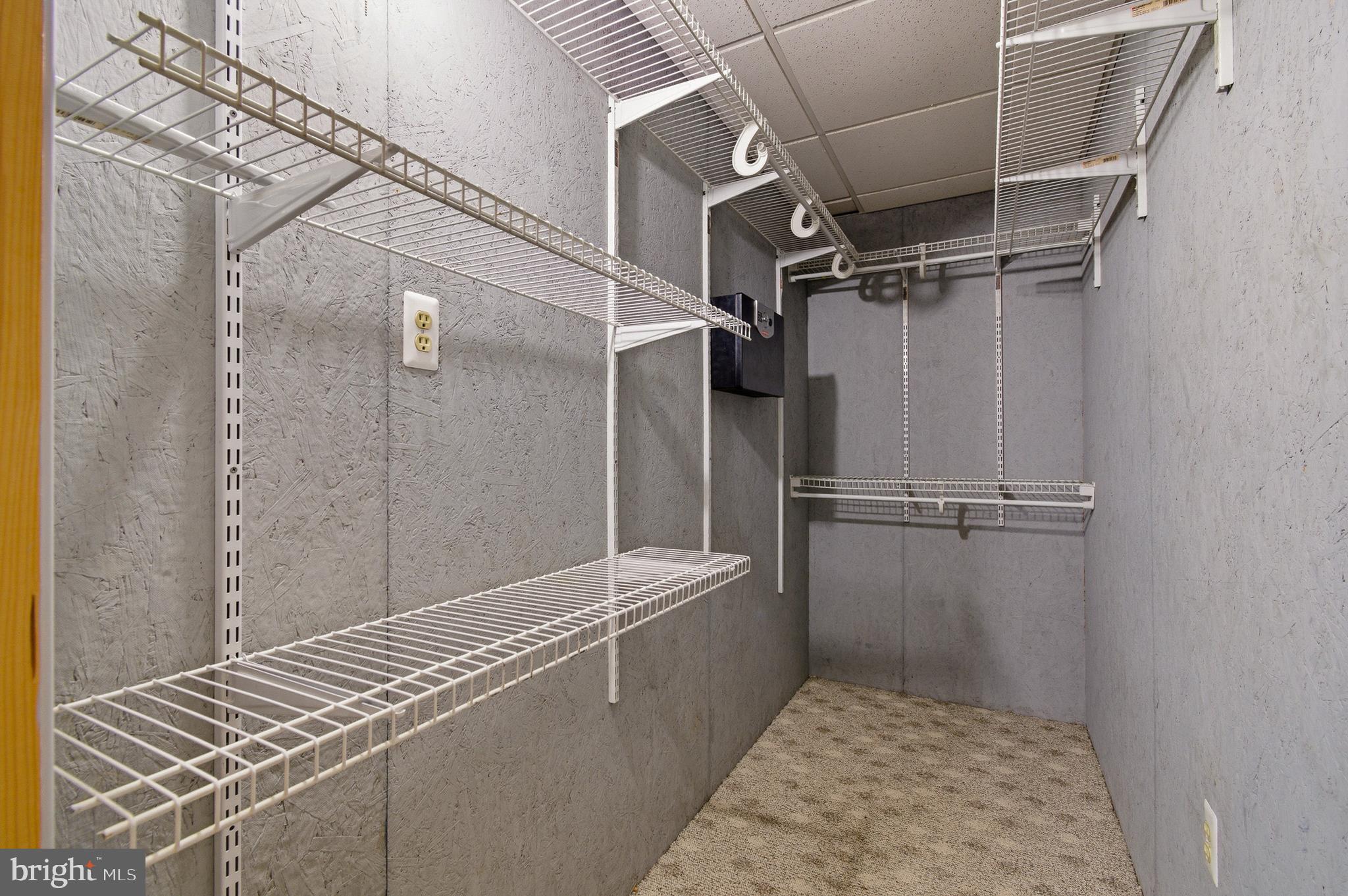 7726 Emerson Road Hyattsville, MD 20784 - Photo 33 of 66