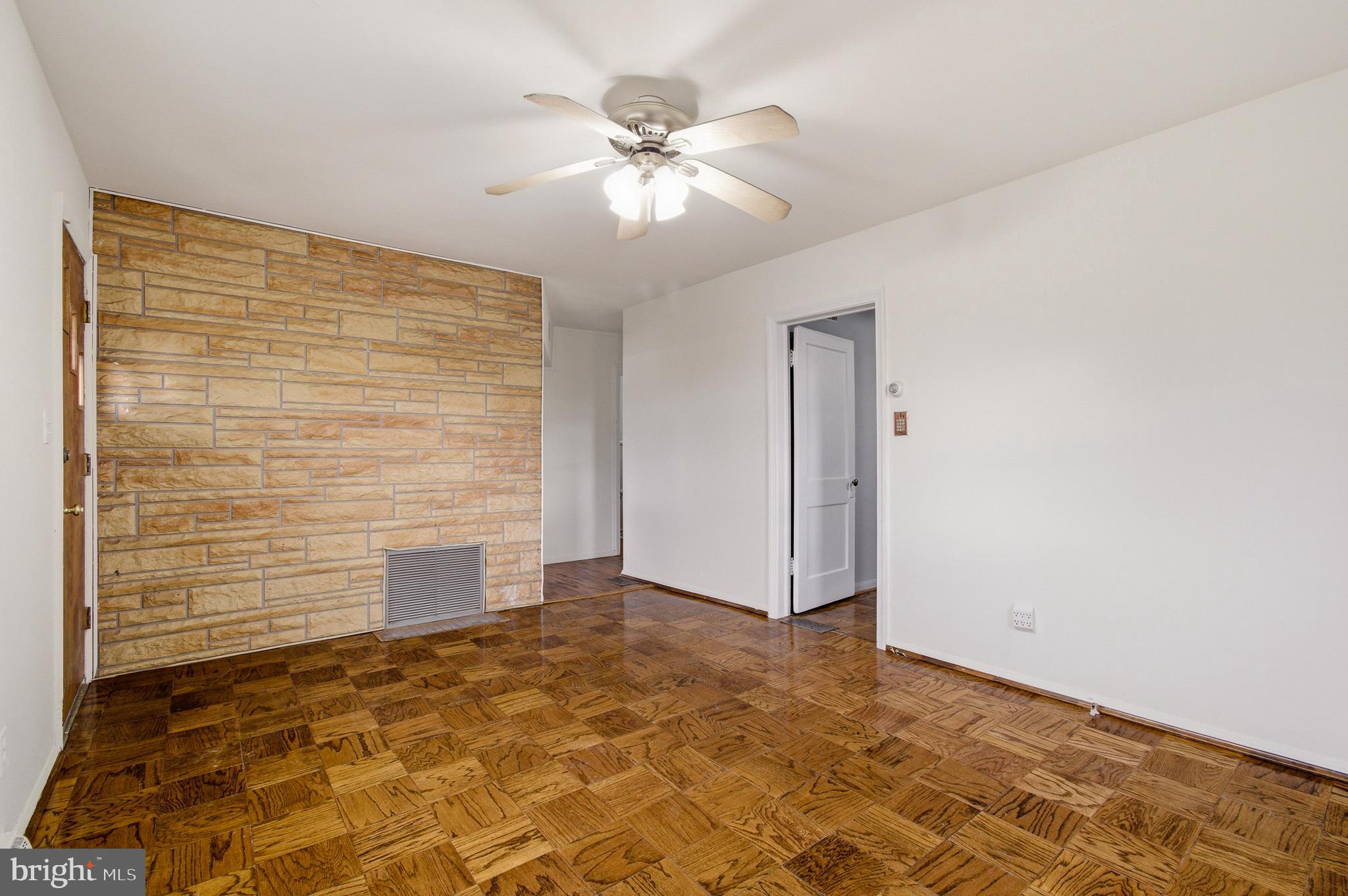 7726 Emerson Road Hyattsville, MD 20784 - Photo 7 of 66