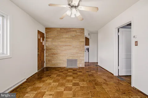 $344,900 | 7726 Emerson Road, Hyattsville, MD 20784