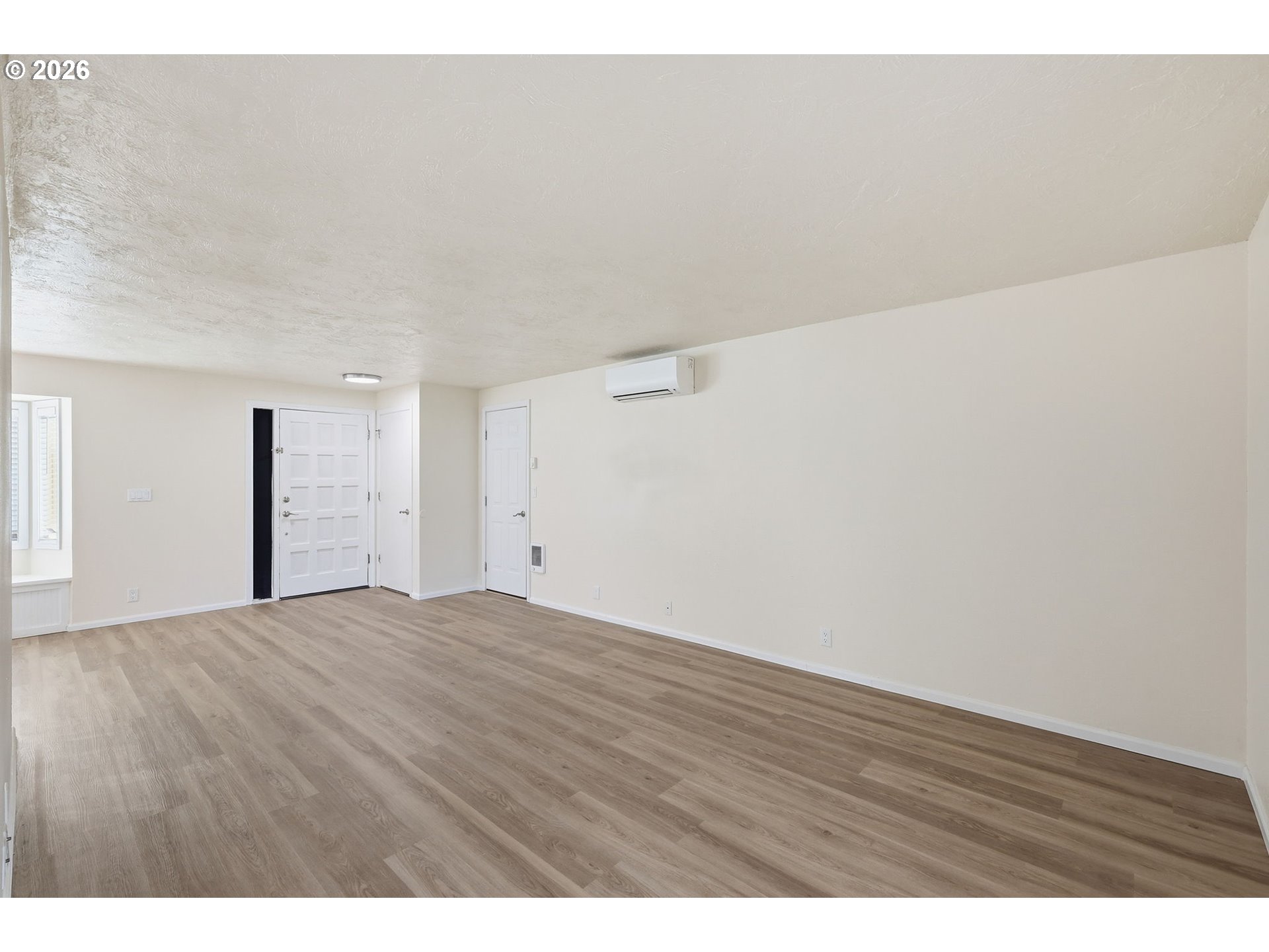 7438 A Street Springfield, OR 97478 - Photo 5 of 47