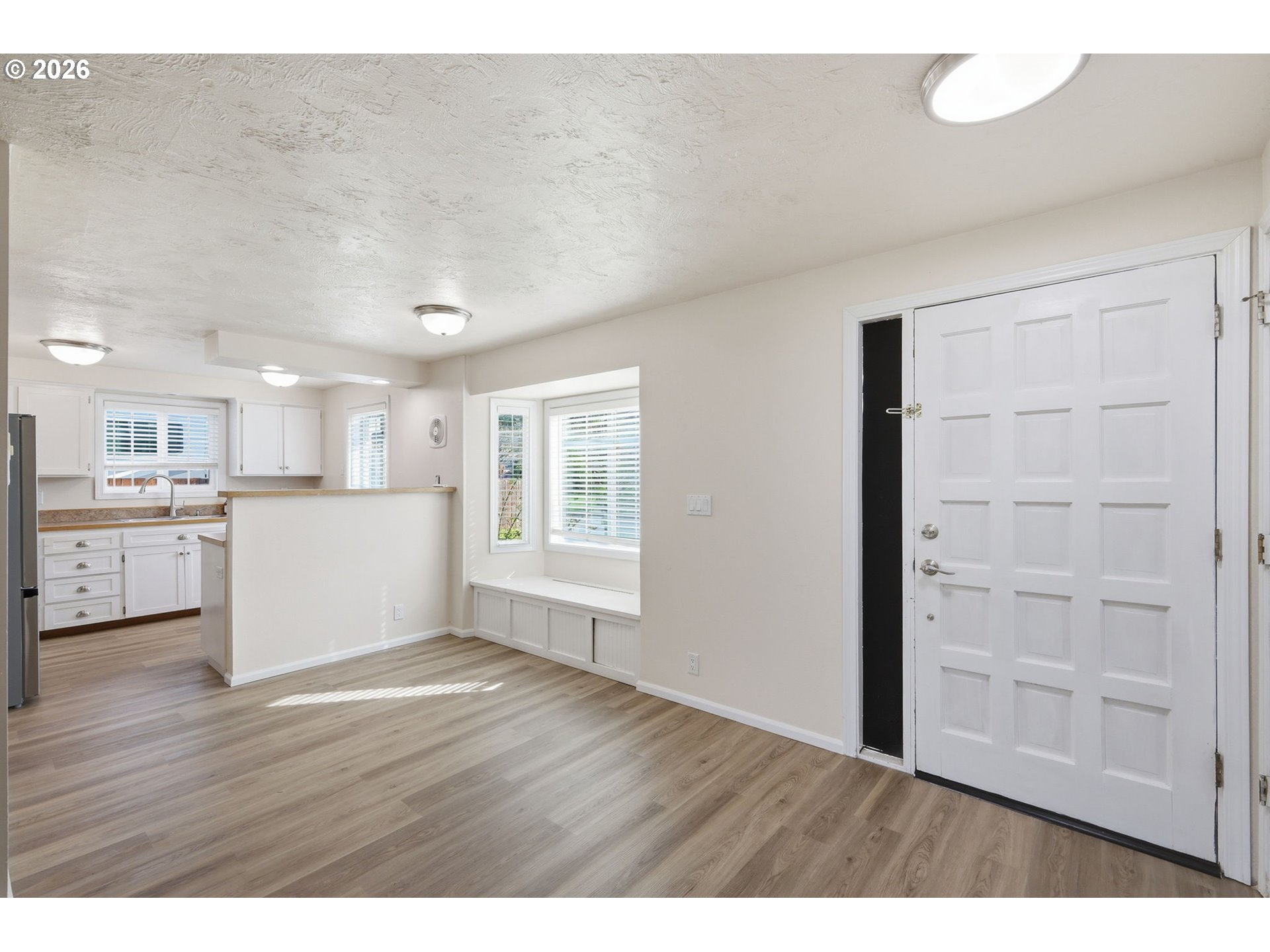 7438 A Street Springfield, OR 97478 - Photo 6 of 47