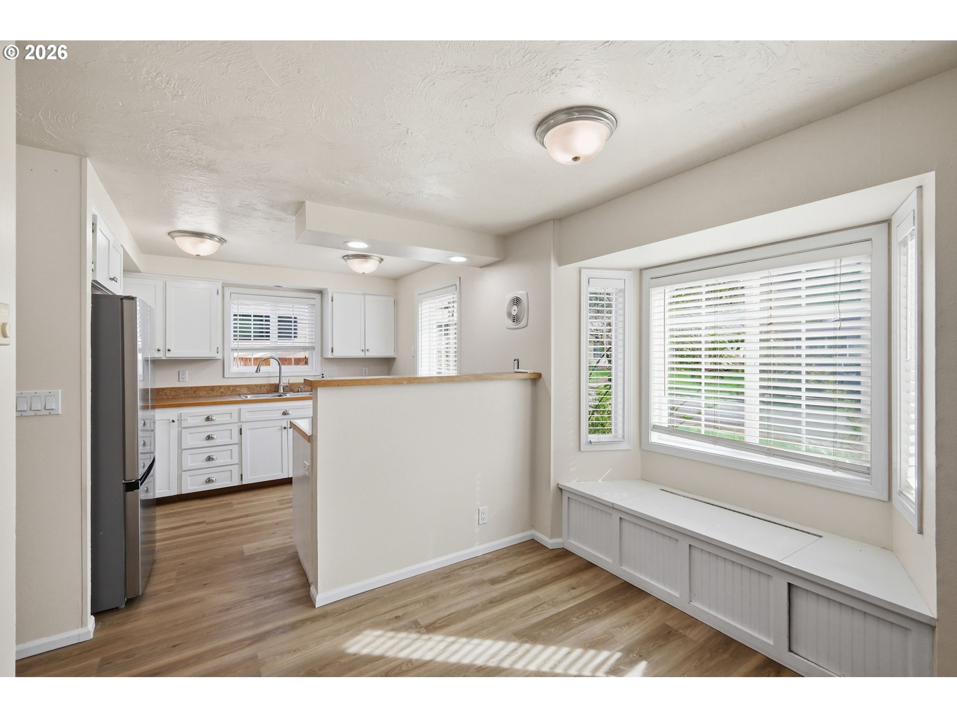 7438 A Street Springfield, OR 97478 - Photo 7 of 47