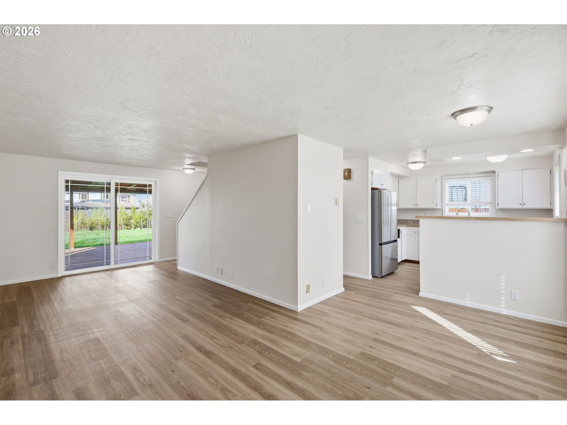 7438 A Street Springfield, OR 97478 - Photo 8 of 47